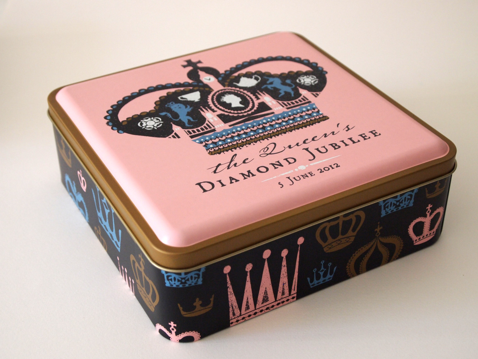 Debbie Powell's M&S jubilee tin! The Artworks Illustration Agency